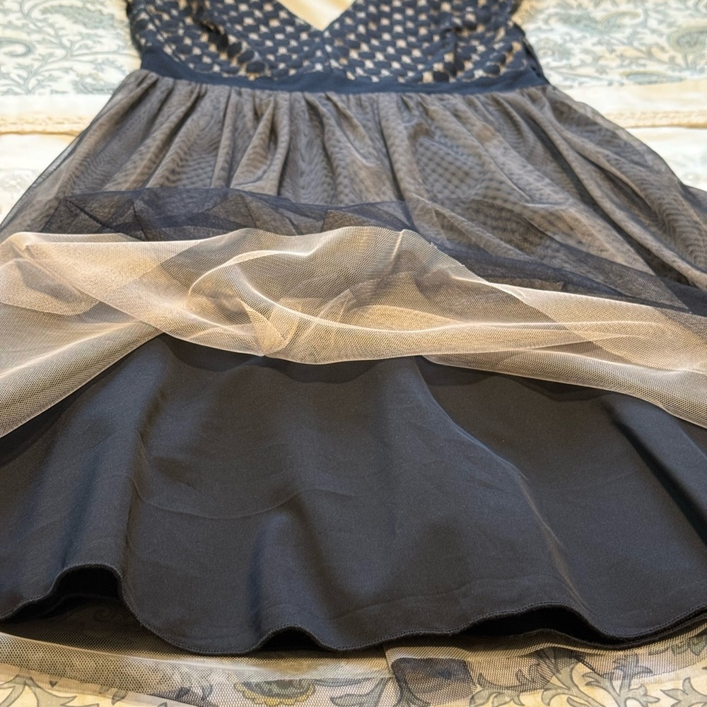 Weston Wear Black and Gray Midi Dress - Picture 12 of 16